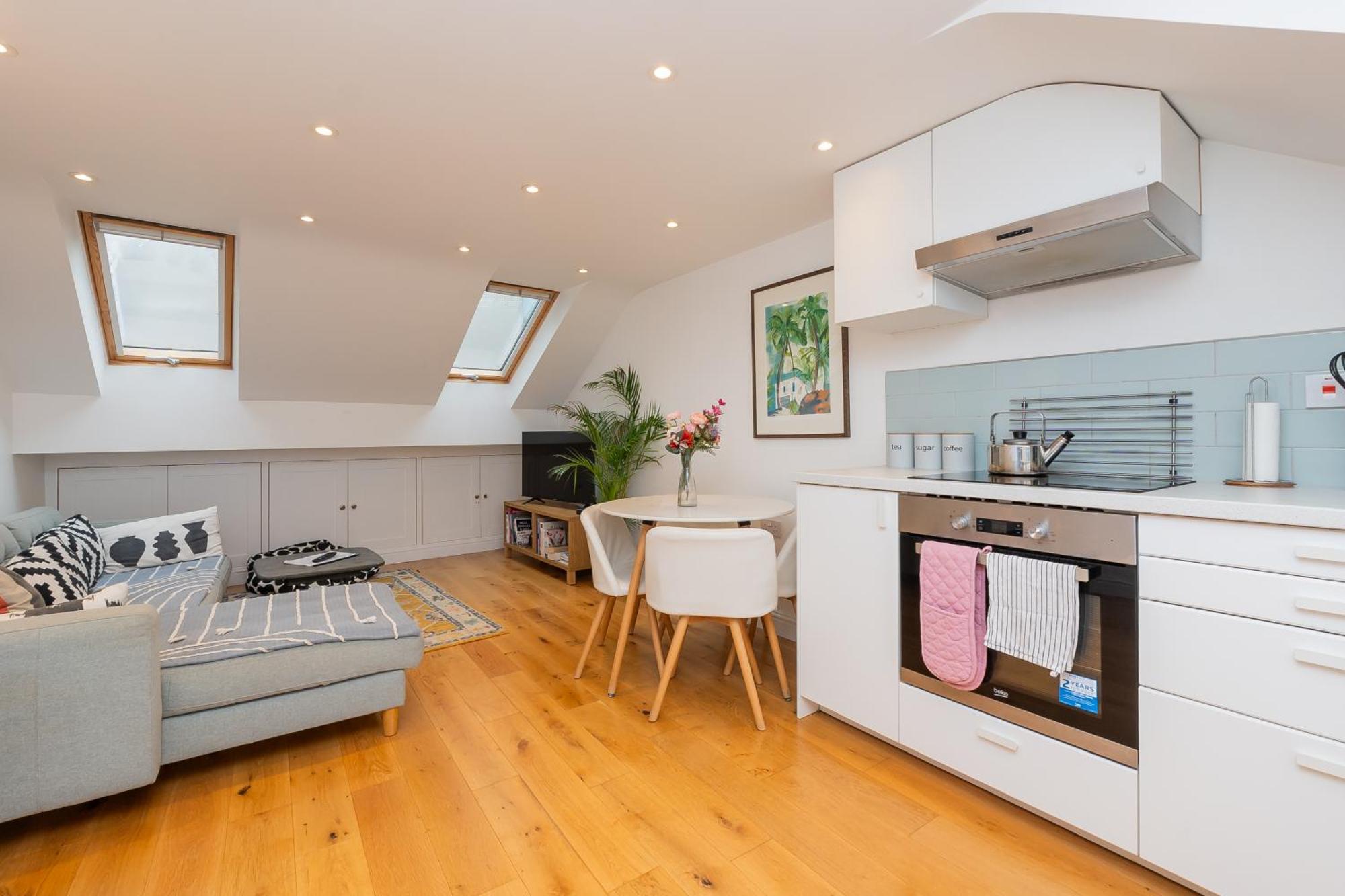 The Old Wire Factory - 2 Bed, Close To City Centre, Fast Wifi, Comfortable Home From Home 브리스틀 외부 사진