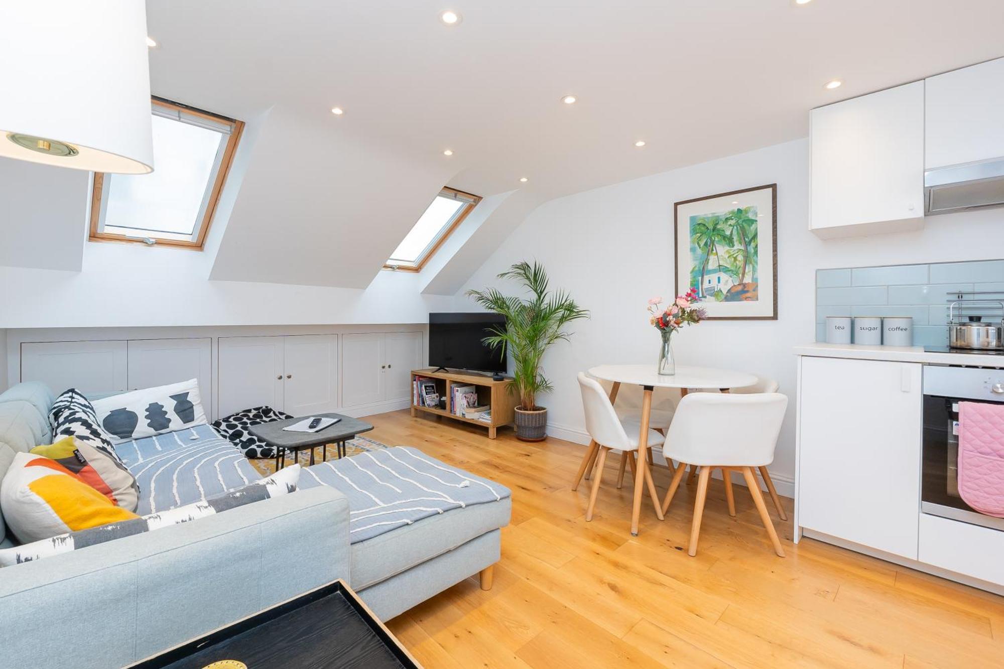 The Old Wire Factory - 2 Bed, Close To City Centre, Fast Wifi, Comfortable Home From Home 브리스틀 외부 사진